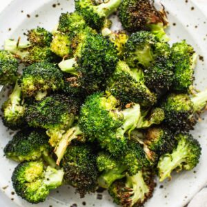 Air Fryer Broccoli (Easy and Crispy!)