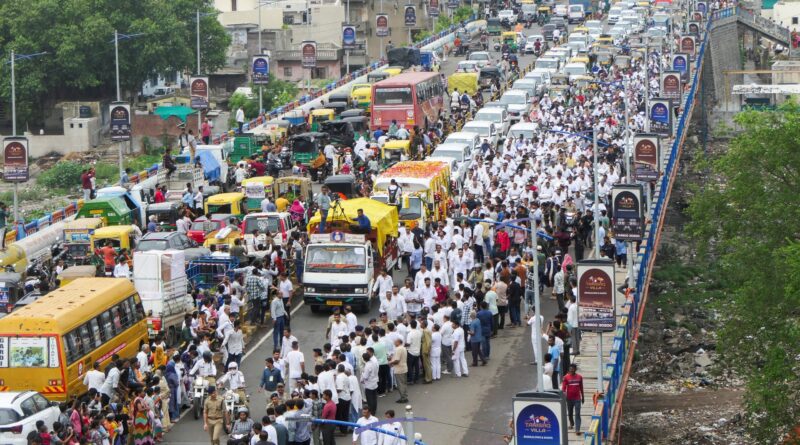 At least 31 dead, over 50 injured at Indian actor-politician Vijay’s rally
