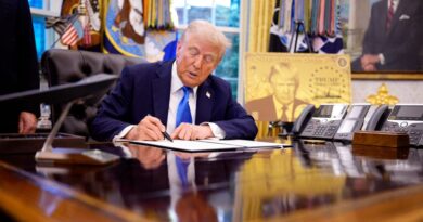 Big Tech and finance companies are telling H-1B employees to get to the US in under 24 hours