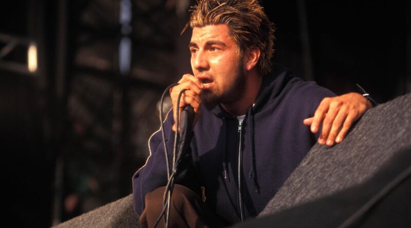 Deftones Replaces Itself At No. 1, Trading One Smash For Another