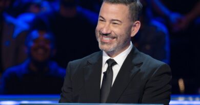 Disney brings back Jimmy Kimmel's show after backlash spurred massive boycott, but Sinclair will pre-empt it | Fortune