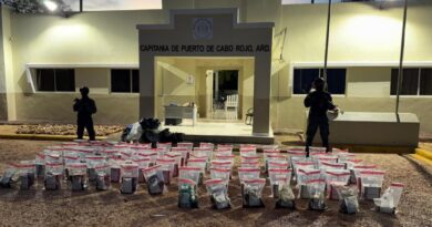 Dominican Republic says it seized 1,000kg of cocaine from boat US bombed