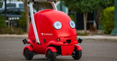 DoorDash says its new self-driving delivery robot has a special feature: Cuteness