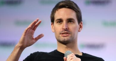 Evan Spiegel is going 'startup' mode as he says Snap faces a 'crucible moment'