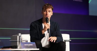 Harvey's CEO tells BI: Don't sleep on junior lawyers in the age of AI