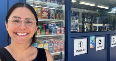 I visited a 24/7 convenience store where robots named Barb and Peter served me snacks