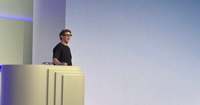 Mark Zuckerberg says he'd rather risk 'misspending a couple of hundred billion' than be late to superintelligence