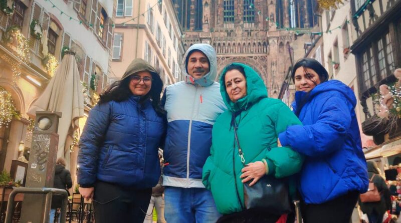 My parents are in their 60s. Traveling with them as an adult taught me a hard truth about growing up.