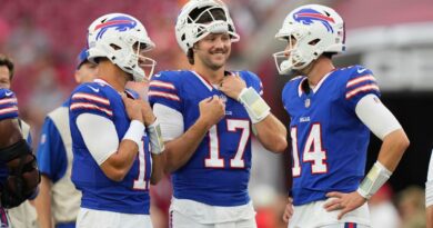NFL Weekend 1 Picks: Lions, Ravens, Vikings Will Thrive On The Road