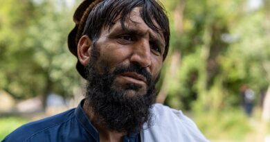 Photos: Afghan quake survivors plead for help to rebuild homes
