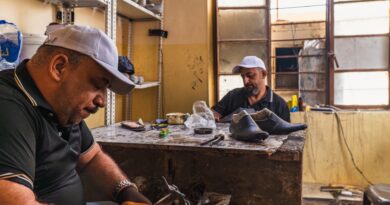 Photos: The Iraqi shoemakers reviving a lost craft