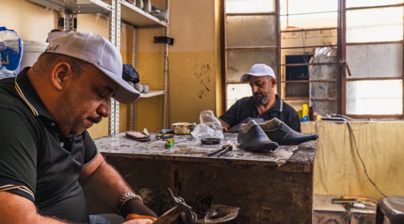 Photos: The Iraqi shoemakers reviving a lost craft