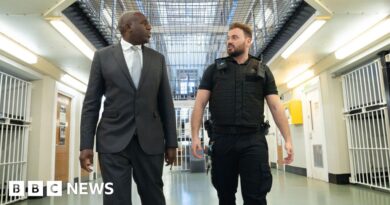 Stab-proof vests to be given to thousands of prison officers
