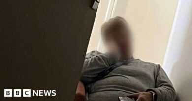 Staff photographed sleeping at 'unsafe' York eating disorder unit