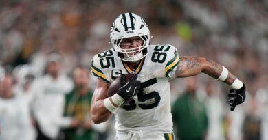 The Green Bay Packers Get Good News As Tucker Kraft Is Expected To Play Sunday