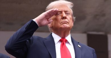 Trump issues 'last warning' to Hamas over hostages