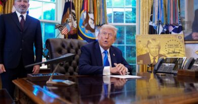 Trump signs proclamation creating $100,000 application fee for H-1B visas