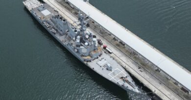 Venezuela condemns US destroyer for hostile occupation of fishing vessel