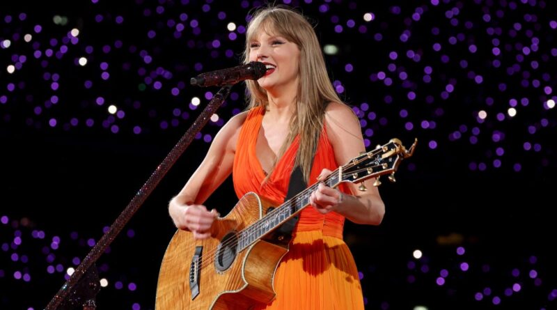 19 times Taylor Swift has broken records throughout her career