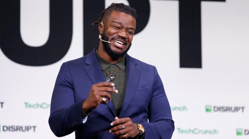 And the winner of Startup Battlefield at Disrupt 2025 is: Glīd | TechCrunch