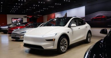 Automakers are getting creative with how to sell EVs in the post-tax credit era