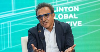 Chobani's CEO says he slept in the company's factories for the first 5 years of the business