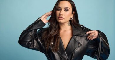 Demi Lovato Seals It With A ‘Kiss’ On New Single