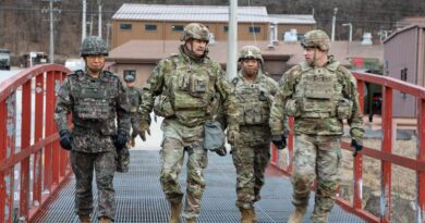 Even top generals are looking to AI chatbots for answers
