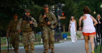 Gov Newsom says Trump is sending California National Guard troops to Oregon