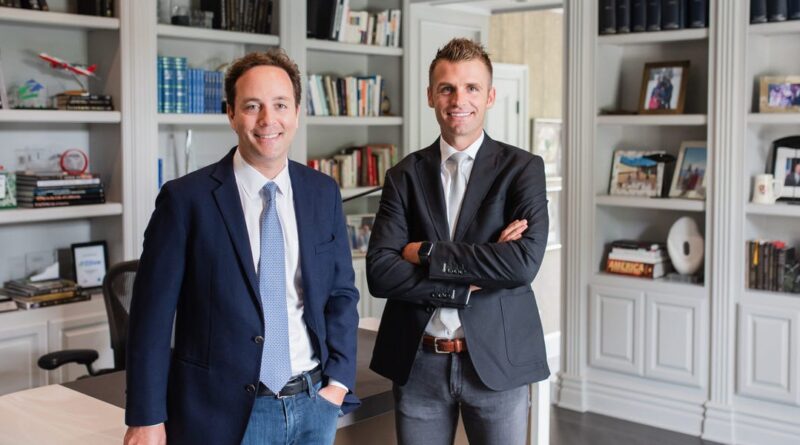 Here's the pitch deck that Pacaso, a luxury vacation home startup, used to crowdfund $72 million from 17,500 investors
