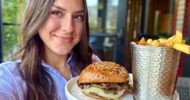 I ate lunch at Gordon Ramsay Burger and Ramsay's Kitchen. The prices were similar, but the value wasn't even close.