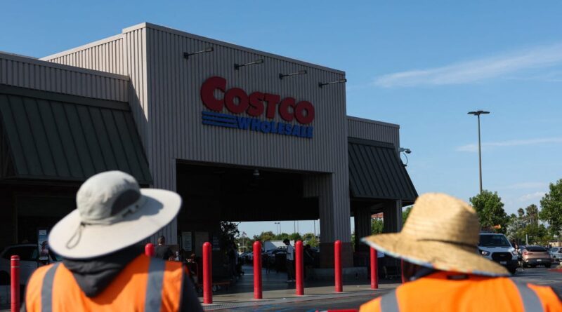 I compared Costco in the suburbs and the city. The layouts were the same, but the experiences felt completely different.