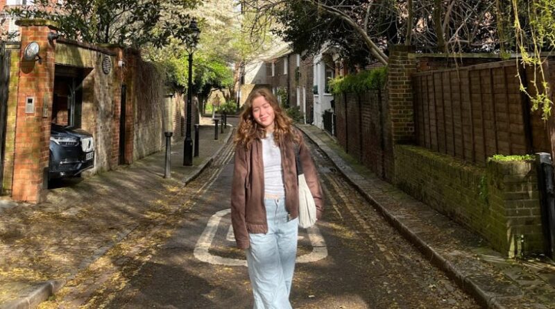 I studied abroad in London to meet new people. I fell in love with my own company instead.