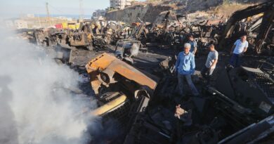 Intensive Israeli air strikes kill one, injure seven in southern Lebanon