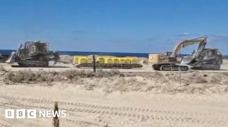 Israel's 'yellow line' in Gaza gives Netanyahu room for manoeuvre