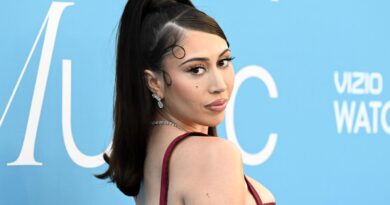 Kali Uchis Pens Heartfelt Note With ‘Sincerely’ Deluxe ‘P.S.’