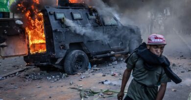 Photos: Madagascar soldiers join protesters amid coup allegation