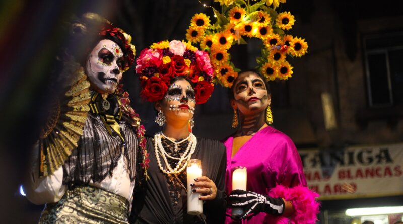 Threatened with ICE raids, US groups consider cancelling Dia de los Muertos