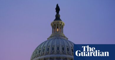 US on brink of government shutdown after Senate rejects funding plans