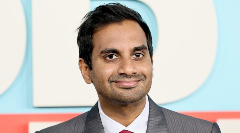 Why Aziz Ansari doesn't use a smartphone or email