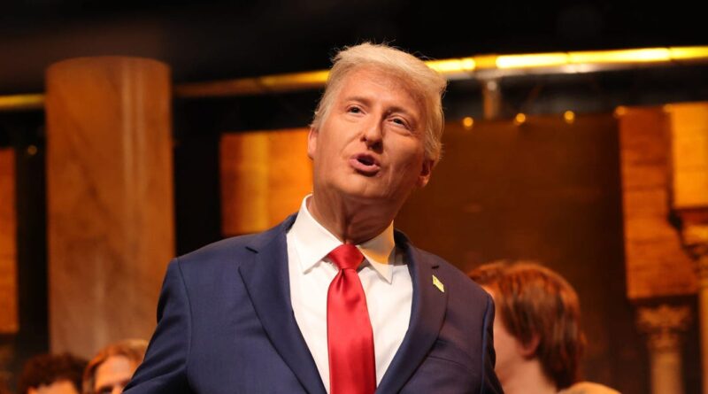 'SNL' returns to a late-night world still finding its footing in Trump's 2nd term