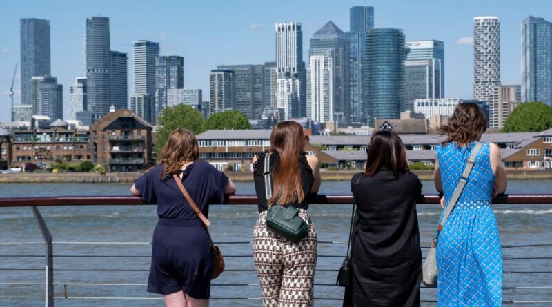 'Think big': A 35-year finance veteran urges Gen Z to start their own businesses as entry-level jobs dry up