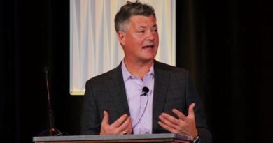 I'm a CEO who had a heart attack at work. Going back made me question my worth.