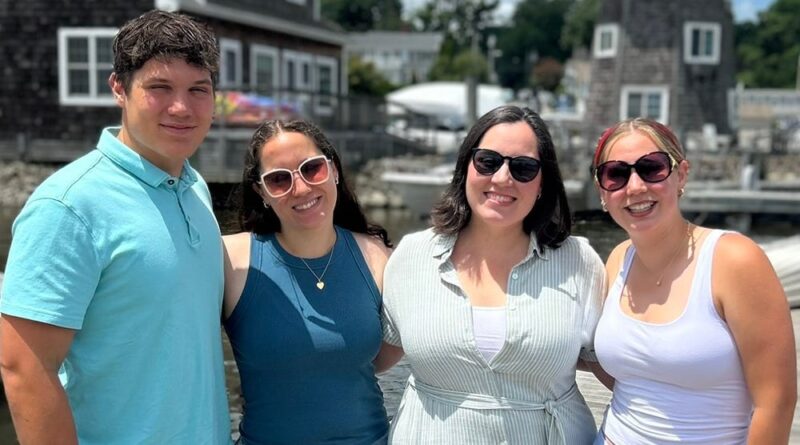 When my 2 kids moved out for college, I felt so lost. Here's how I stay connected with them.