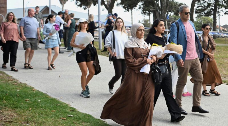 'Unspeakable tragedy': Bondi residents react to mass shooting