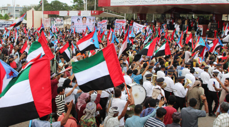 Analysis-Yemen strike shows depth of distrust between Saudi Arabia and UAE