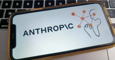 Anthropic's resident philosopher shares her tips to create the best AI prompts