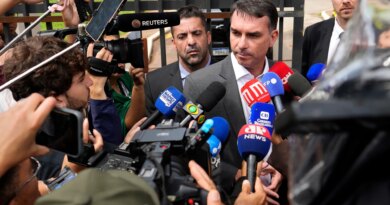 Flavio Bolsonaro retracts suggestion of a ‘price’ to end 2026 election bid