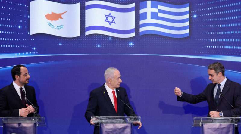 Greece, Israel and Cyprus to step up joint exercises in eastern Mediterranean