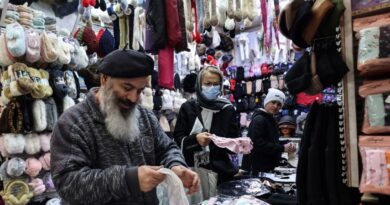 Iran president urges government to heed economic protests